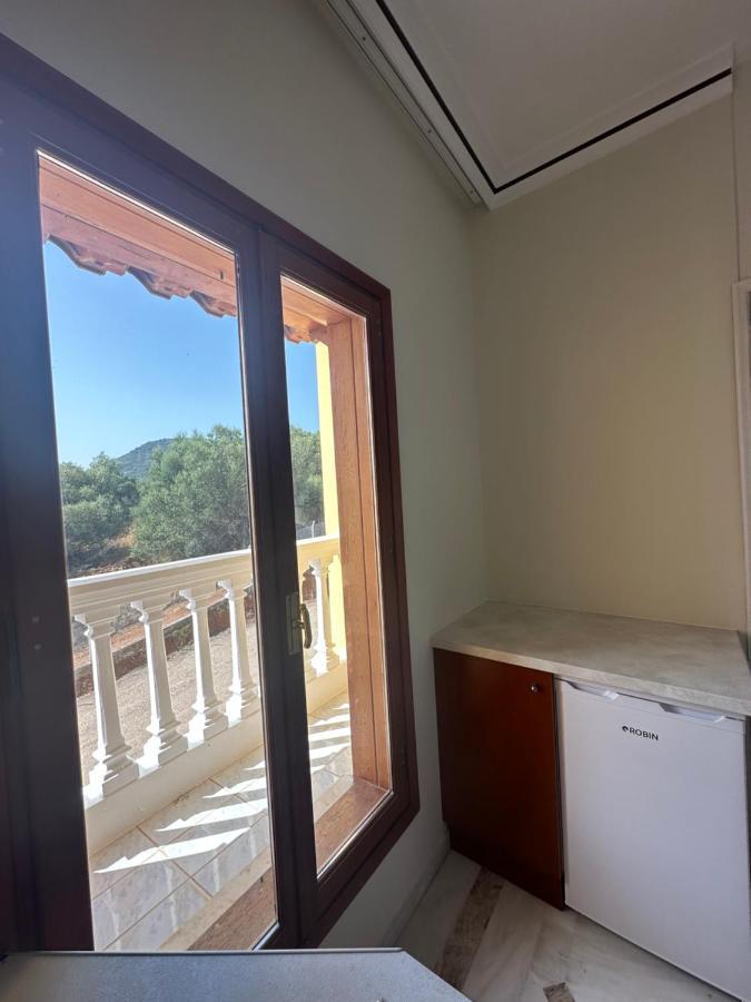 Majestic View Resort 纳弗帕克托斯 外观 照片